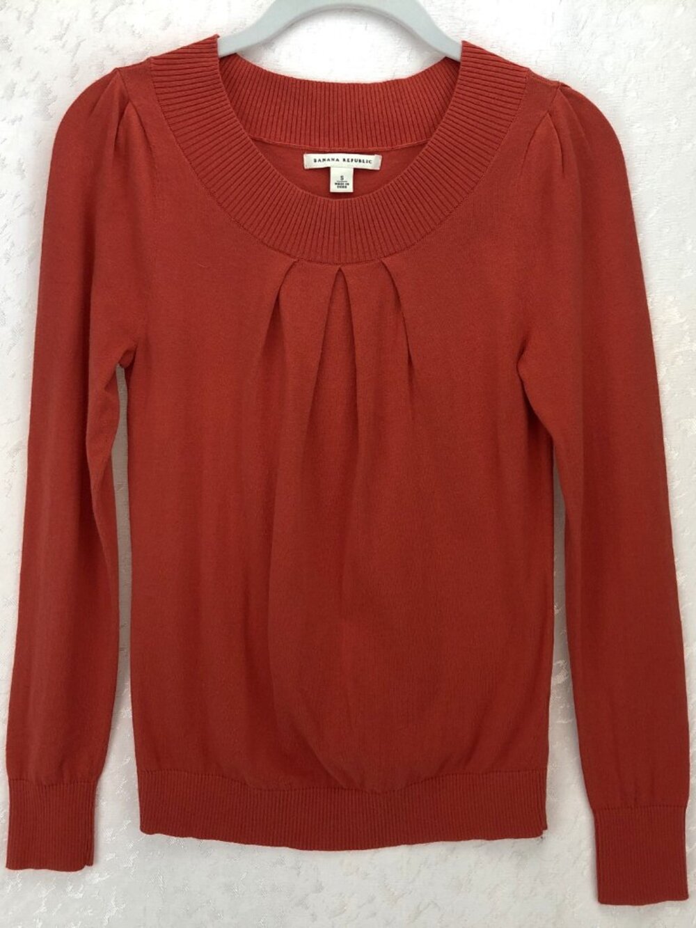Banana Republic Long Sleeve Crew Neck Sweater Orange-Red Silk Blend Women’s S